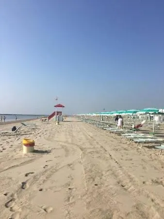 Villetta A ليدو ديلي نازيوني 0*,